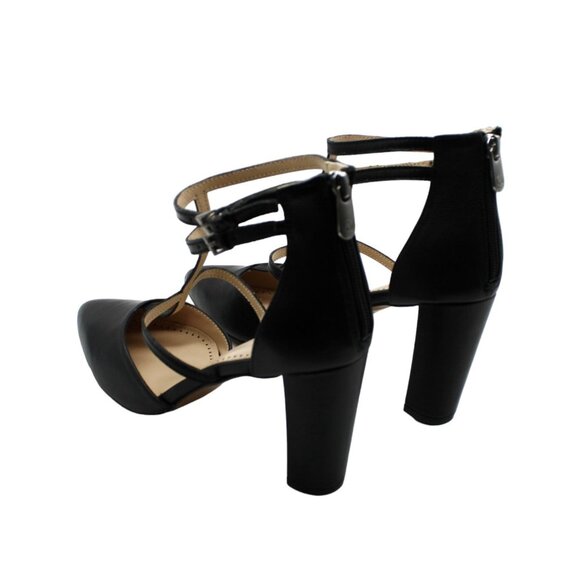 Adrienne Vittadini Black Pumps - Picture 7 of 8